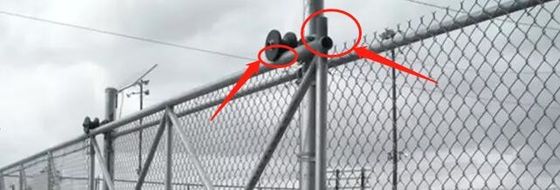 rodillos voladizos de nylon de la puerta 5327g con la cerca Gate Wheels de la alambrada del soporte
