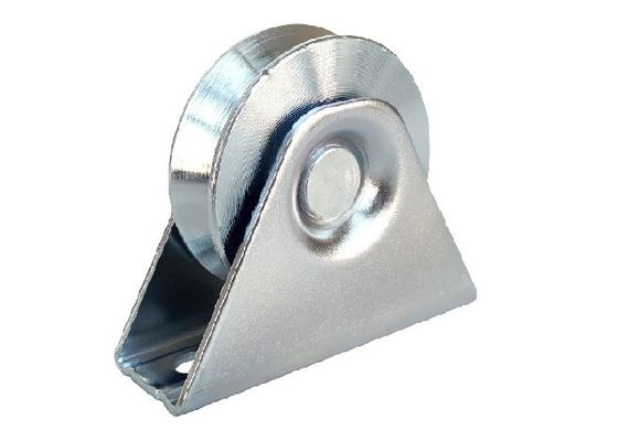 4&quot; rodillo galvanizado de acero del surco de U para la puerta del hierro con la sola rueda de la puerta de desplazamiento que lleva