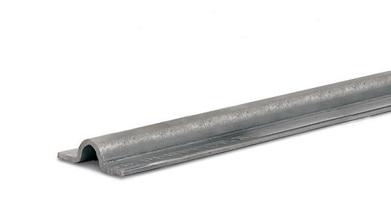 perno del hardware de la pista de la puerta de desplazamiento de la ronda de 6mx55m m U abajo del carril eléctrico de la pista de la puerta
