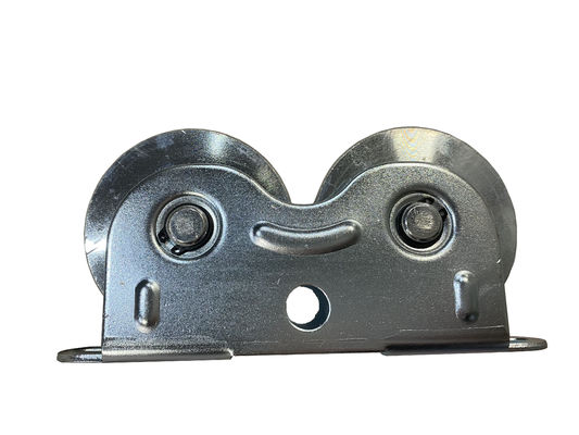 Rodillos de transportes dobles de la rueda de la puerta de desplazamiento del doble del metal del hierro con el soporte exterior