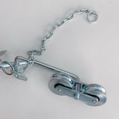 Sistema blanco de los rodillos del cablecarril del plátano del cinc con el rodamiento de bolitas resistente de cadena D64mm