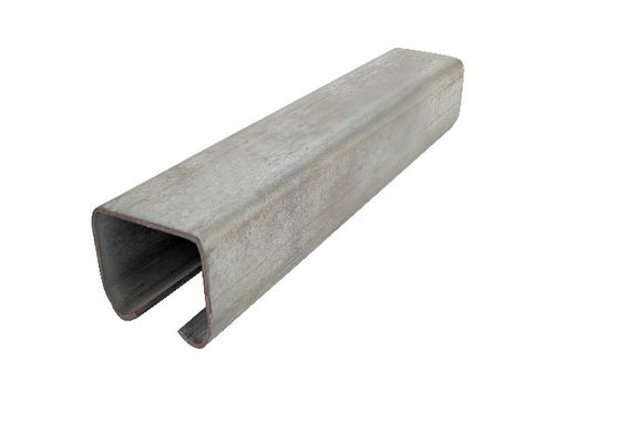 6 metros del garaje de la ejecución de armario de puerta de la pista de placa de acero de Kit Rails Door Profile Galvanized