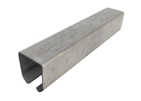 6 metros del garaje de la ejecución de armario de puerta de la pista de placa de acero de Kit Rails Door Profile Galvanized