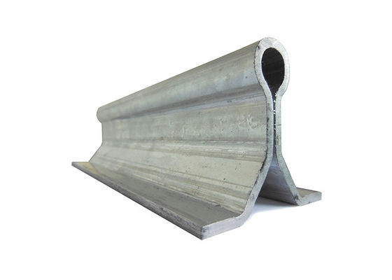 Perno del piso del metal abajo del hardware de la pista de la puerta de desplazamiento y del surco integrado ruedas de la forma de U