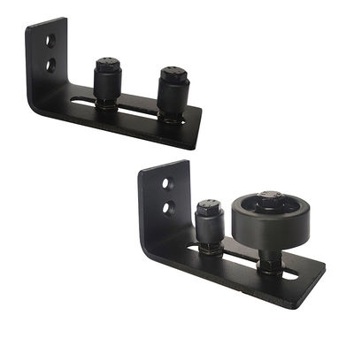 Guía del piso de Matte Black Interior Barn Door con la opción puesta 8